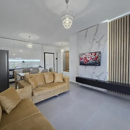 Apartment Lika *